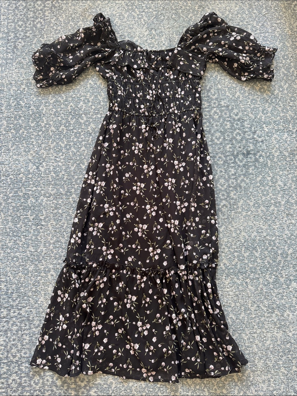 Black Floral Puff-Sleeve Midi Dress